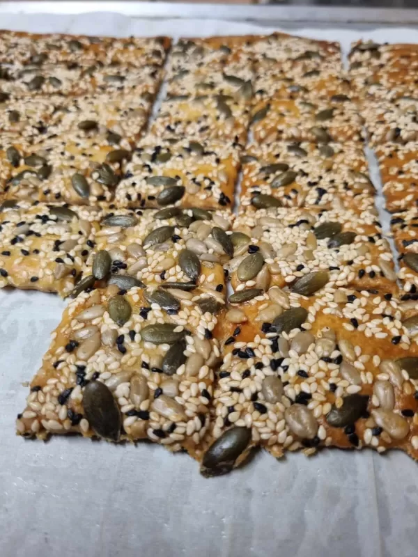 עוגיות קרקר פיצוחים של חלי