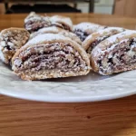 רולדת שוקולדת ביתית של חלי